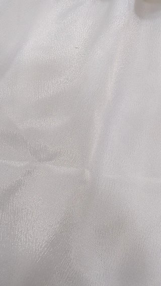 Falda blanca mini con vuelo