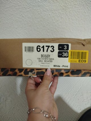 Sandalias de tacón River Island estampado leopardo