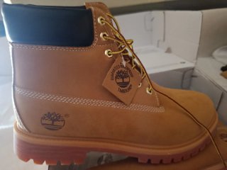 Botas Timberland Marrones y Rojas