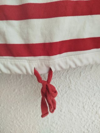 Sudadera Zara rayas roja y blanca.(Sólo envíos).
