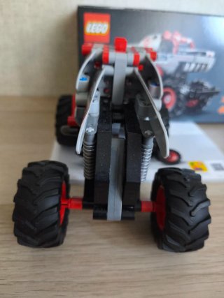 Lego Technic Monster Jam 42200