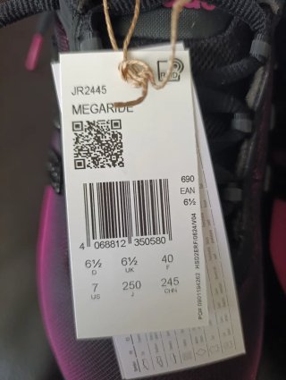 Zapatillas Adidas Negras y Rosas Nuevas