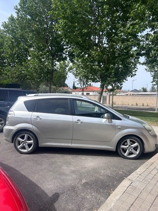 Toyota Corolla Verso 2007