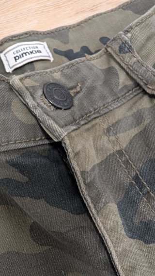 Pantalones vaqueros militares verdes