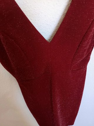 Vestido rojo brillante