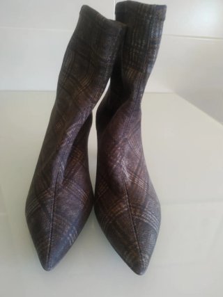 Botines elásticos Camila's Talla 38