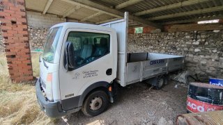Nissan Cabstar 2012
