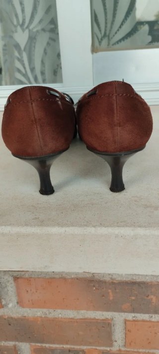 Scarpe Balenciaga marroni taglia 36