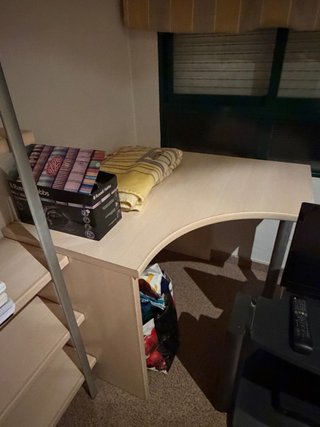 Escritorio curvo madera