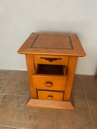 Mesitas de noche de madera (2 unidades)
