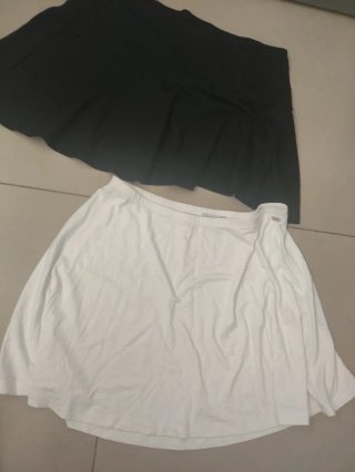 Lote 2 faldas Stradivarius y Pull&Bear l
