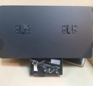 Applique da tavolo con USB