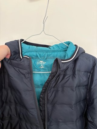 Chaqueta azul marino con capucha Talla M/L