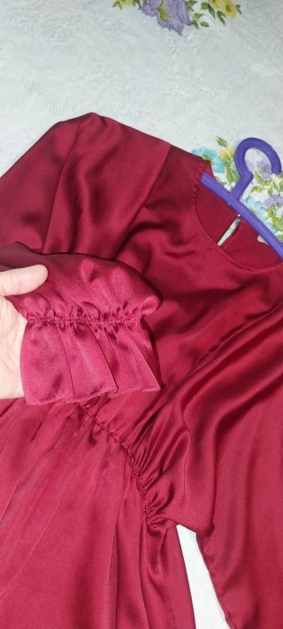 Vestido fiesta granate manga larga