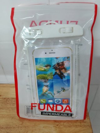 Funda móvil impermeable