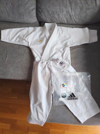 Karategui Adidas Kata
