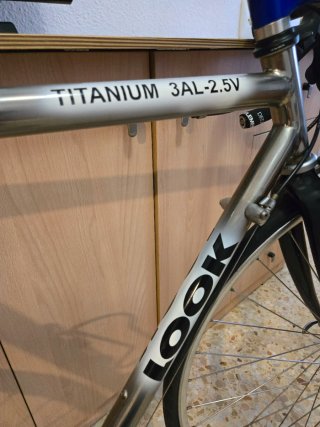 Bicicleta Look Titanio 3AL-2.5V