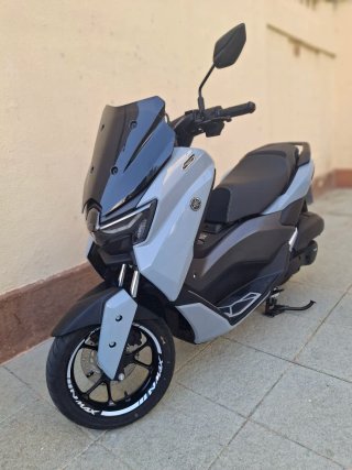 Yamaha NMAX 2025