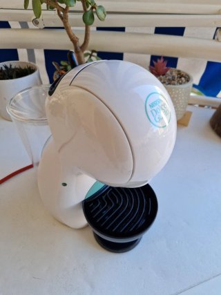 Cafetera Dolce Gusto Blanca