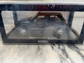Renault 5 GT Turbo Norev 1:18 Negro