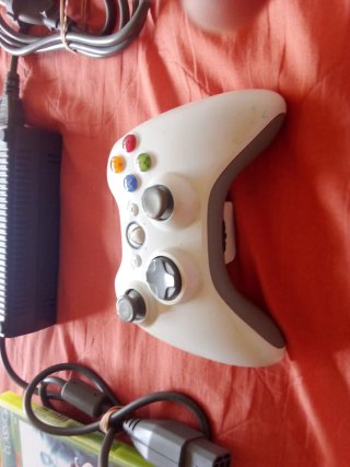 Lote Xbox 360 para reparar o piezas