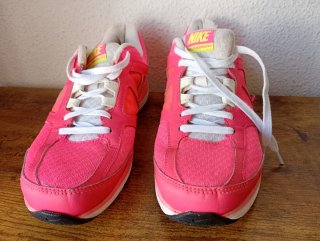 Zapatillas Nike Mujer Rosa y Amarillo