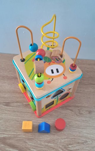 Cubo de Actividades de Madera