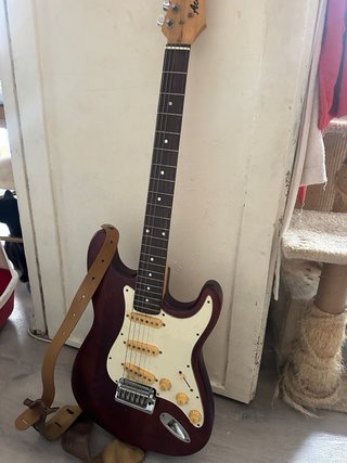 Guitarra Eléctrica Academy Stratocaster