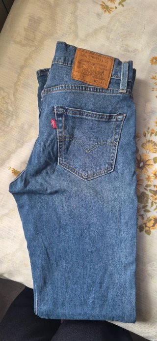 Pantalones Levi's 511 W29 L34 Hombre