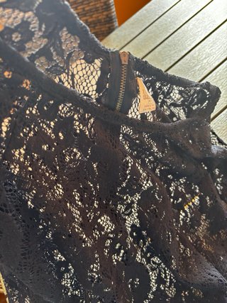 Jersey de encaje negro