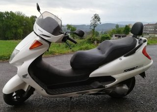 Honda Foresight 250 Maxi Scooter