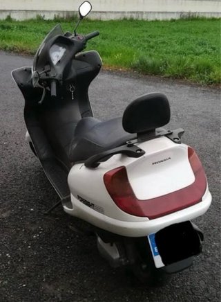 Honda Foresight 250 Maxi Scooter