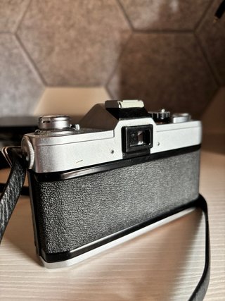 Canon FTb QL + lente 50mm + custodia