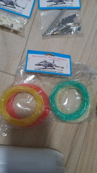 Kit tren aterrizaje neumático Skymaster NUEVO