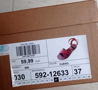 Sandalias de piel marrones