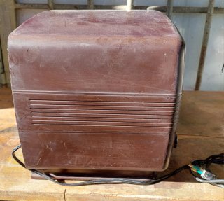 Radio antigua Radialva superchic alternatif 1947