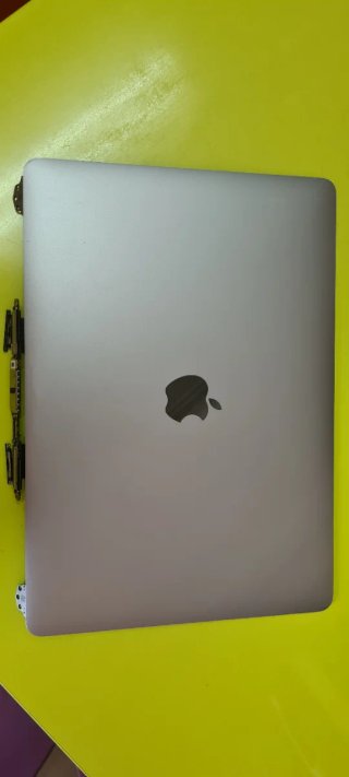 Pantalla Macbook Pro 2016
