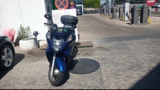 Honda silver wing 600 ,Scooter Maxi Azul y Negro