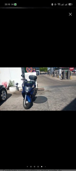 Honda silver wing 600 ,Scooter Maxi Azul y Negro