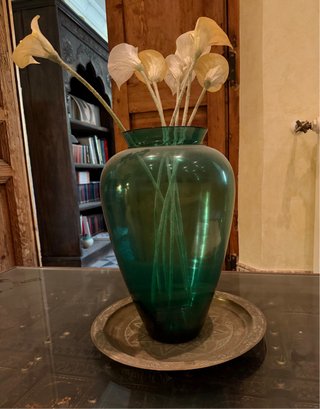 Jarrón de cristal verde alto