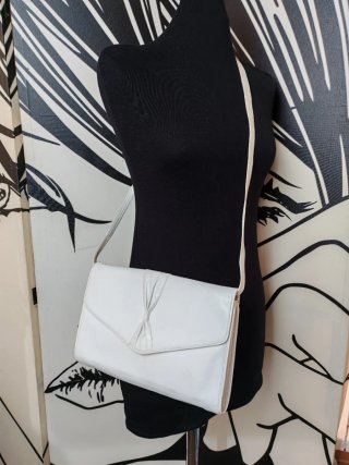 Pochette anni '80 grigio/bianco