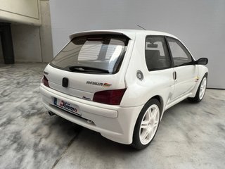 Peugeot 106 Dimma Otto 1:18 Blanco