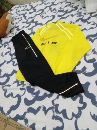 Conjunto Nike Air Original Talla 11-13 años