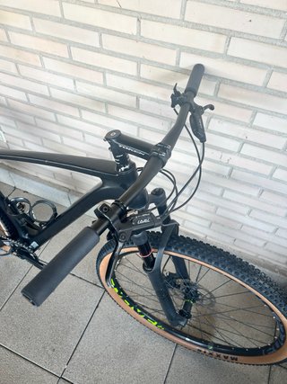 Berria Bravo Carbono 2020