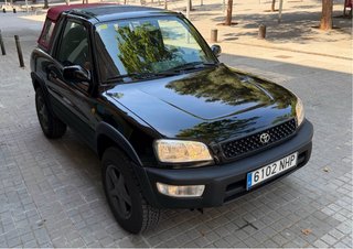 Toyota RAV4 / 4x4 / negro / descapotable / cabrio