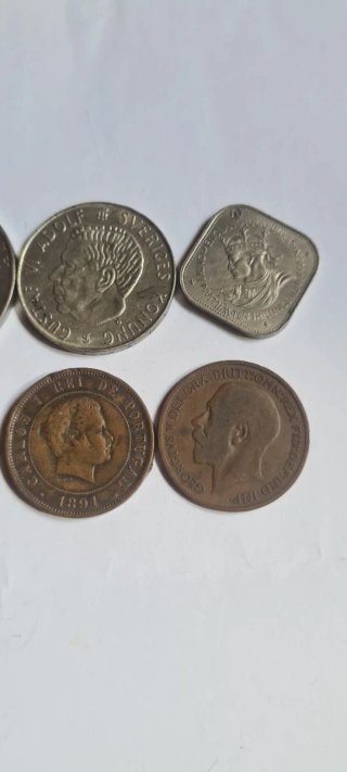 Lote 6 monedas de distintos países