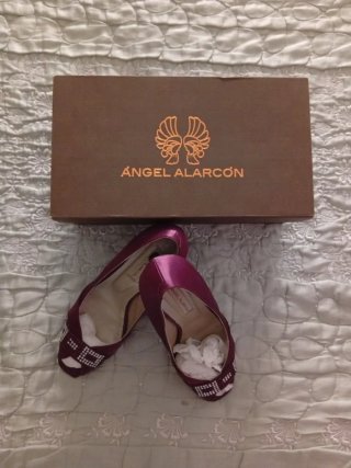 Zapatos de fiesta Angel Alarcon morados y plateado