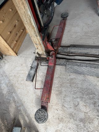 Elevador de coches CASCOS 2500kg 1994