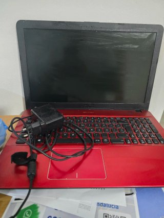Portátil Asus Rojo