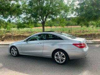 Mercedes-Benz E250